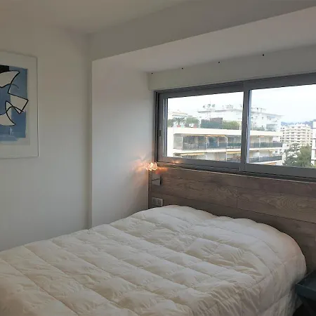 Apartment Le Corsaire Place De L'etang Cannes